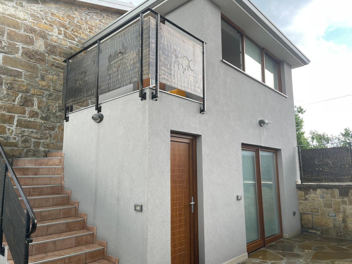 Villa Sanela Pobegi Exterior photo